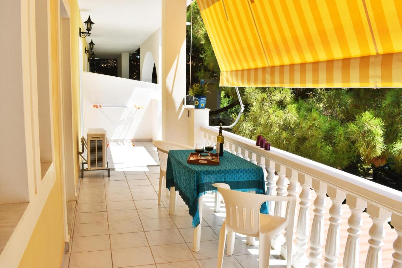 Kuris Studios & Apartments Vasilikos  Bagian luar foto