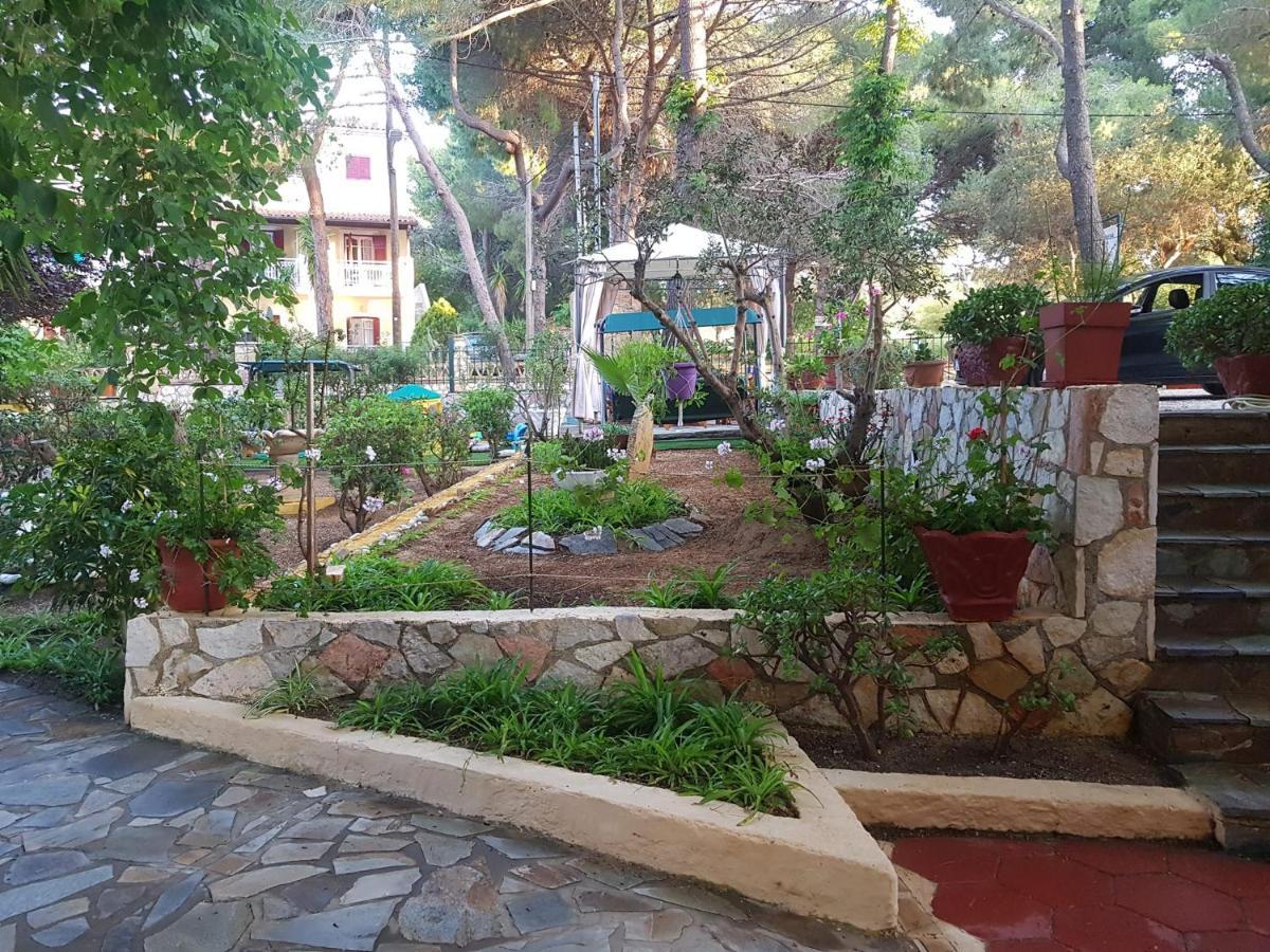 Kuris Studios & Apartments Vasilikos  Bagian luar foto